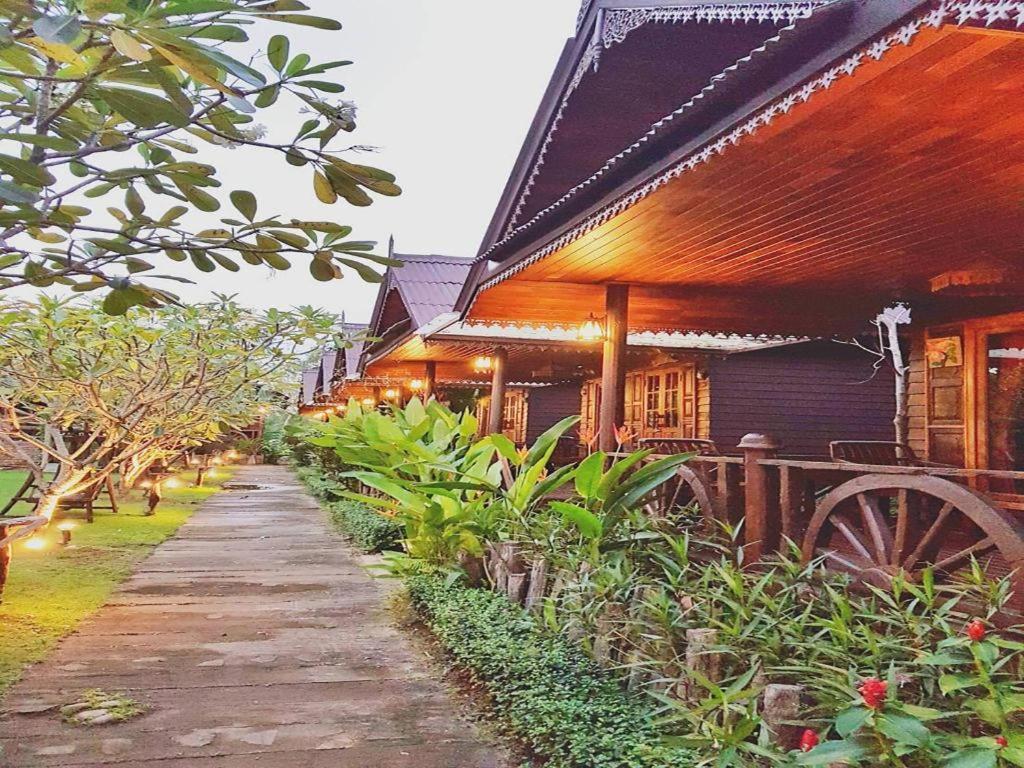 Baan Baitan Resort Rayong Exterior foto