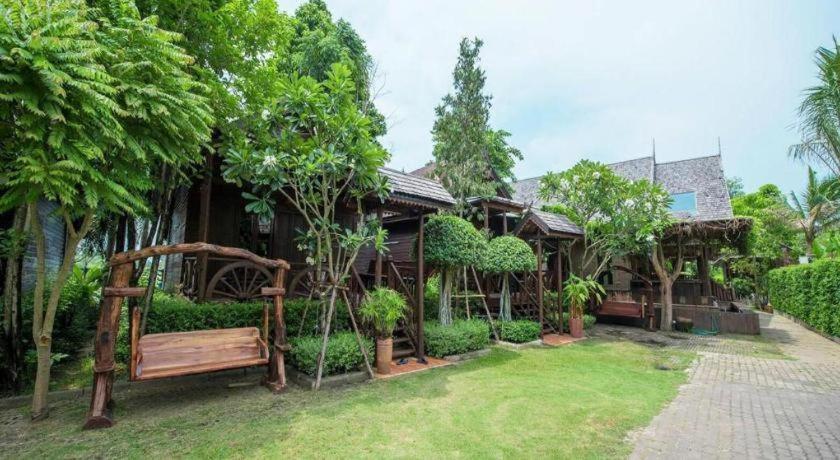 Baan Baitan Resort Rayong Exterior foto